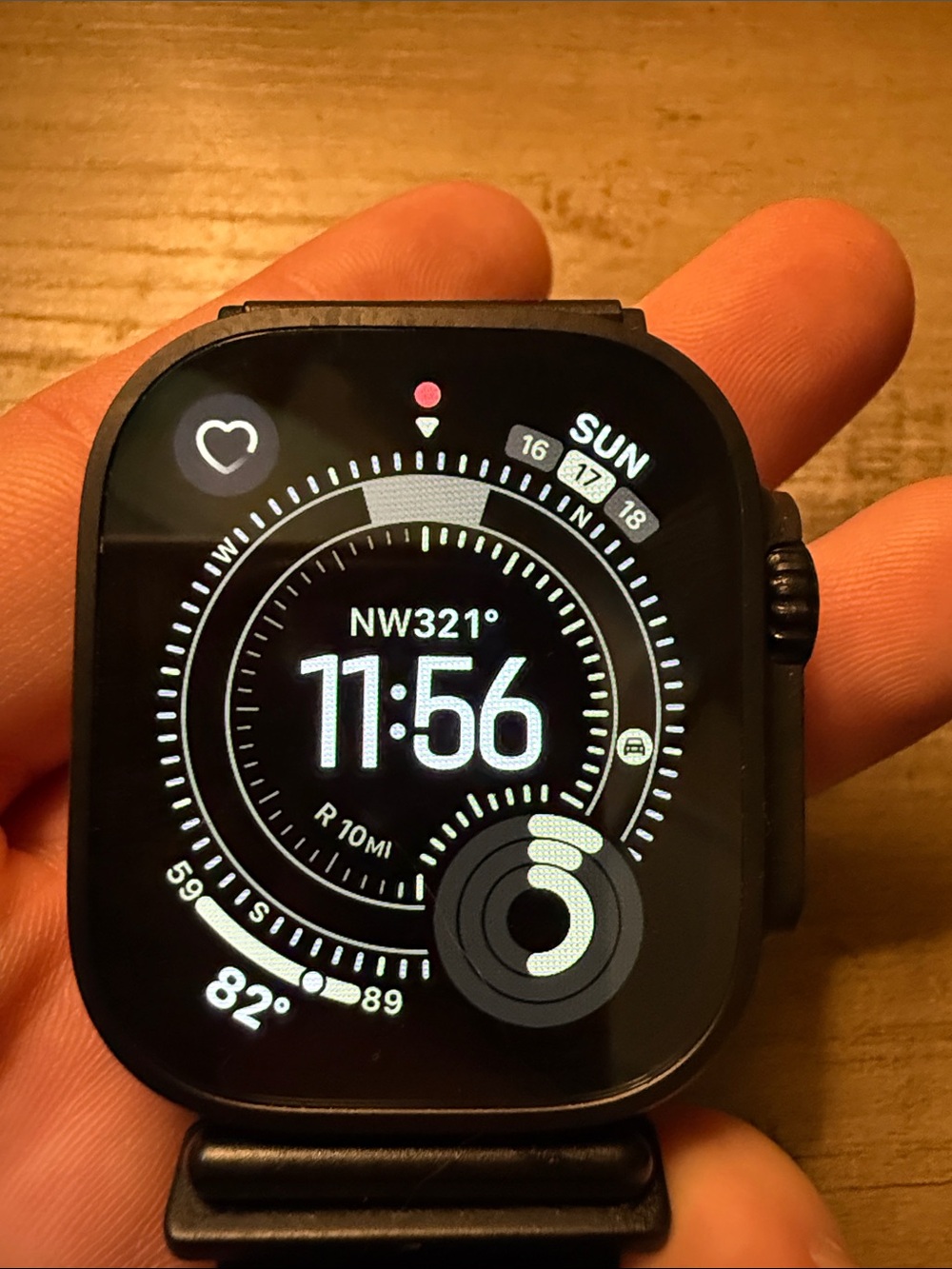 Apple Watch Ultra 2 titanium with Nylon Strap - Fitness & Notifications - Picture 7 of 7